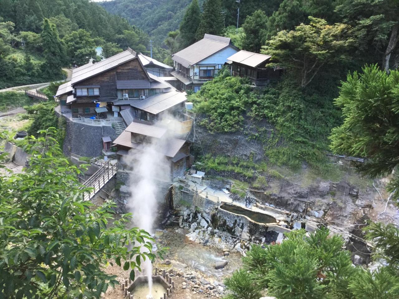 Jigokudani Onsen Korakukan Hotel Nakano  Bagian luar foto